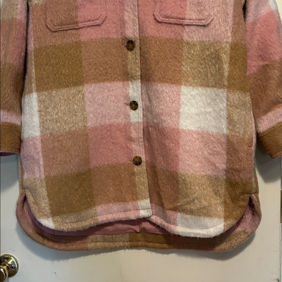 Old Navy Pink Tan and White Plaid Soft Brushed Utility Shacket Size Large - Picture 3 of 8